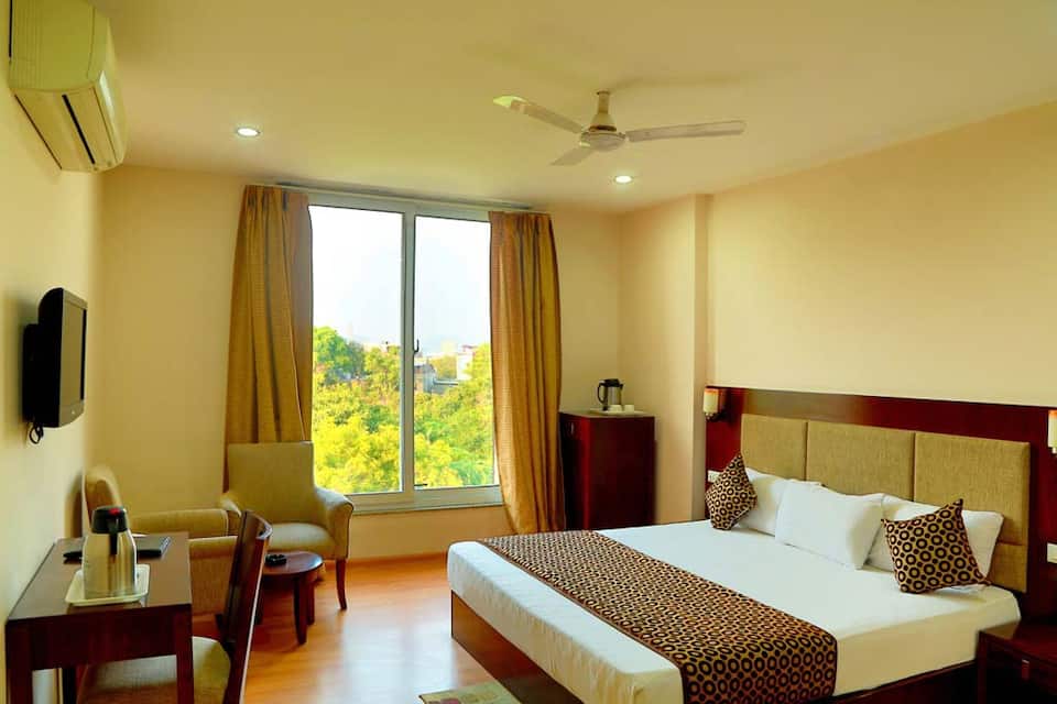 Hotel Royal Palm - A Budget Hotel in Udaipur